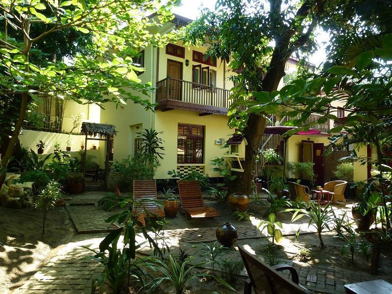 Alamanda Inn, Boutique Hotel And French Restaurant Rangún Exteriér fotografie